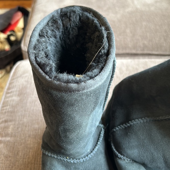 Ugg boots - Picture 3 of 7
